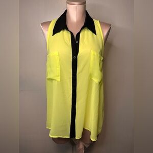 Decree Neon Yellow Top with Black Accents